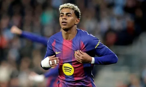 Lamine Yamal bị kéo vào tranh cãi của Vinicius