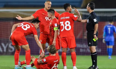Chơi sòng phẳng trước Kashima Antlers, câu lạc bộ Công an Hà Nội thua tiếc nuối tại Hàng Đẫy