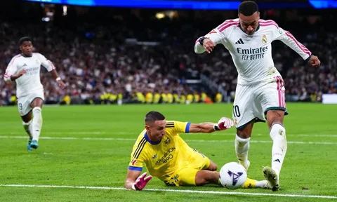 Real Madrid đại thắng Sevilla, tranh cãi bủa vây Arda Guler