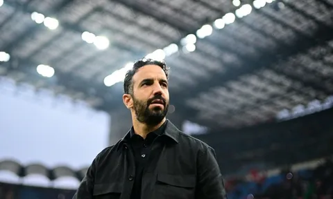 AC Milan thảm bại trước Bournemouth, Amorim trải qua đêm ác mộng