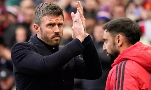 Huấn luyện viên Carrick giữ Bruno Fernandes, ghế nóng lung lay