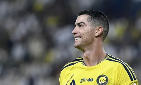 Ronaldo thắng bình chọn BOAT, lập hat-trick thứ 67 trong sự nghiệp