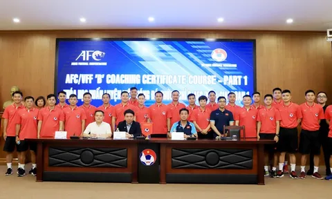 Khai giảng khóa học đào tạo huấn luyện bóng đá chứng chỉ B/AFC/VFF giai đoạn 1 năm 2022
