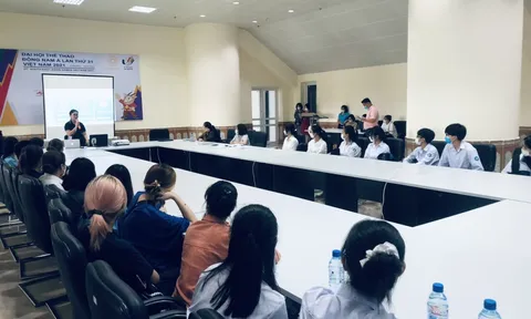 Tập huấn tình nguyện viên, sẵn sàng chào đón các đội Futsal tham dự SEA Games 31 tại Hà Nam