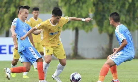 Kết thúc lượt đi vòng loại giải Bóng đá hạng Nhì quốc gia 2022
