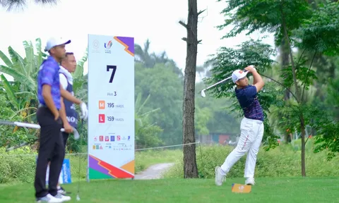Ngày thi đấu đầu tiên môn golf: Nguyễn Anh Minh giữ phong độ, Khuê Minh thi đấu dưới sức