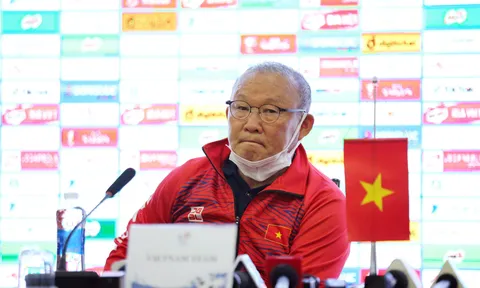 Huấn luyện viên Park Hang-seo: “Tôi hiểu được áp lực và có trách nhiệm dẫn dắt đội đi đến chiến thắng”