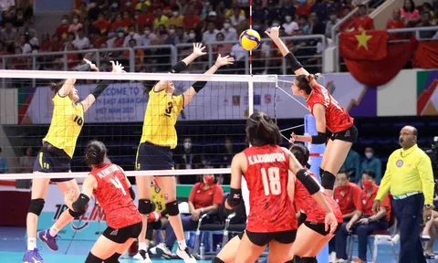 Mắc nhiều lỗi bước một, đội tuyển bóng chuyền nữ Việt Nam để thua tuyển Thái Lan ở trận chung kết