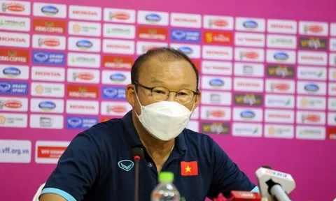 Huấn luyện viên Park Hang-seo: “Chúng tôi muốn thử nghiệm chiến thuật mới"