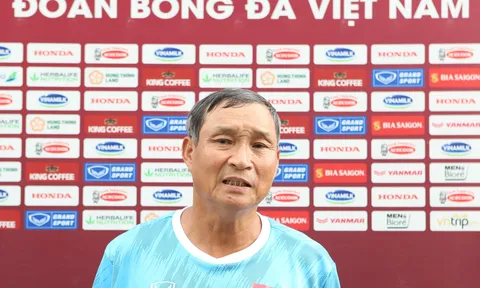 VFF lên kế hoạch gia hạn hợp đồng với huấn luyện viên Mai Đức Chung