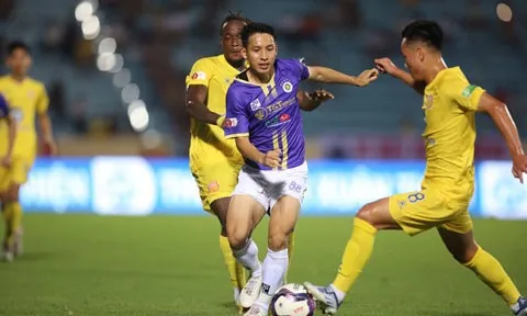 V.League 2022: Chủ nhà Nam Định cầm chân Hà Nội ở trận đá bù vòng 3