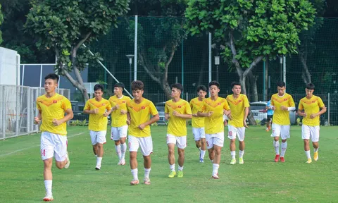 U19 Việt Nam tập hồi phục, chuẩn bị cho trận gặp U19 Philippines