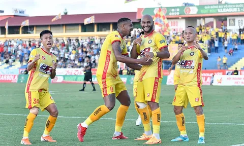 Vòng 7 V.League 2022: Thanh Hoá huỷ diệt Sài Gòn nhờ ngoại binh