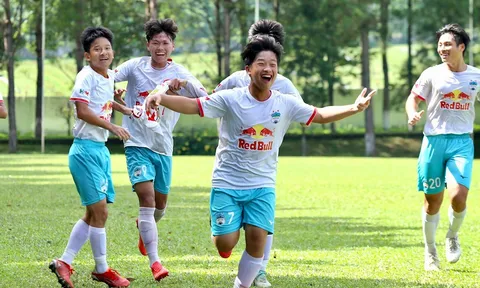 Kết thúc lượt đi vòng loại giải vô địch U15 Quốc gia: PVF, Sông Lam Nghệ An, Hoàng Anh Gia Lai và Đồng Tháp gây ấn tượng mạnh