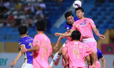 Đoàn Văn Hậu lần đầu được đá chính ở V.League sau 19 tháng