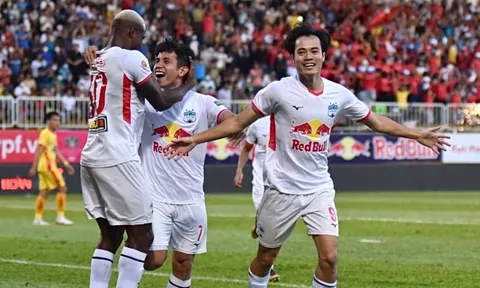 V.League 2022: Hoàng Anh Gia Lai giành 3 danh hiệu xuất sắc nhất tháng 7
