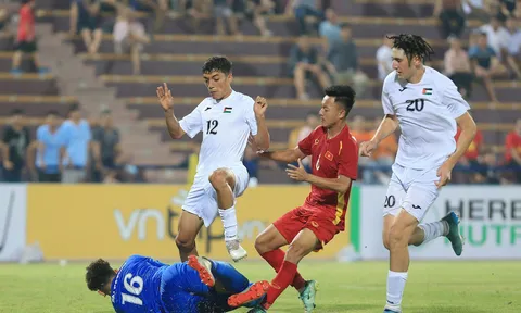 U20 Việt Nam và U20 Palestine bất phân thắng bại trong trận giao hữu trên sân Việt Trì