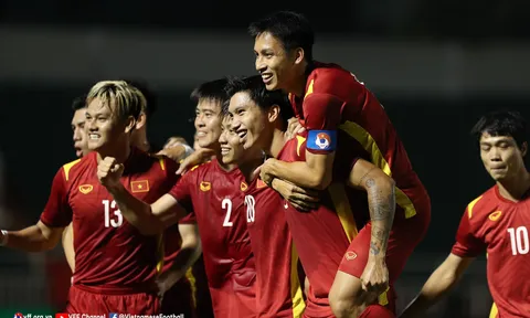 Tuyển Việt Nam tăng gần 8 điểm trên Bảng xếp hạng FIFA