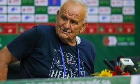 Câu lạc bộ Đông Á Thanh Hóa chia tay huấn luyện viên Ljupko Petrovic