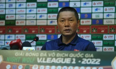 Huấn luyện viên Chu Đình Nghiêm: "Cổ động viên Hải Phòng đôi khi cuồng nhiệt thái quá, nhưng đó là chất của họ"