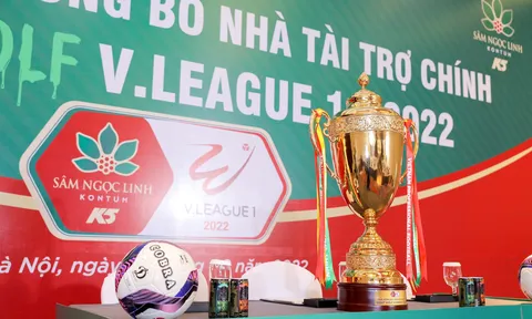 Ban Tổ chức V.League 2022 lên phương án chuẩn bị 2 cúp vô địch cho vòng đấu cuối
