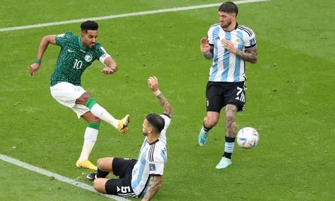 Bảng C: Argentina gây sốc khi thua ngược Saudi Arabia