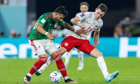 Bảng C: Lewandowski đá hỏng phạt đền, Ba Lan chia điểm với Mexico