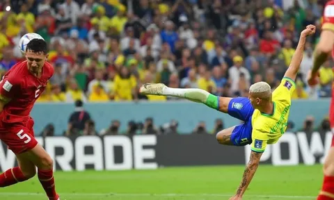Bảng G: Richarlison lập siêu phẩm, Brazil chiếm ngôi đầu bảng