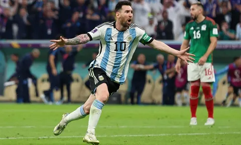 Bảng C > Argentina 2-0 Mexico: Messi toả sáng giúp Argentina có chiến thắng đầu tiên