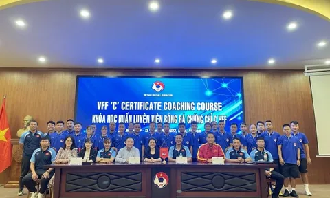 Khai giảng khóa học đào tạo Huấn luyện bóng đá chứng chỉ C của VFF