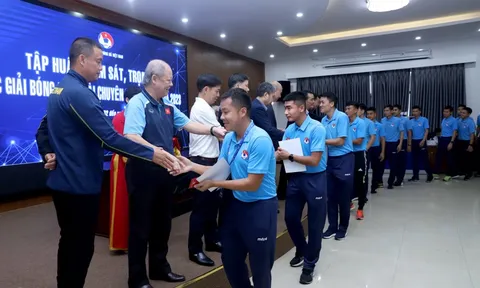 Bế mạc lớp tập huấn giám sát, trọng tài các giải bóng đá ngoài chuyên nghiệp Quốc gia 2023