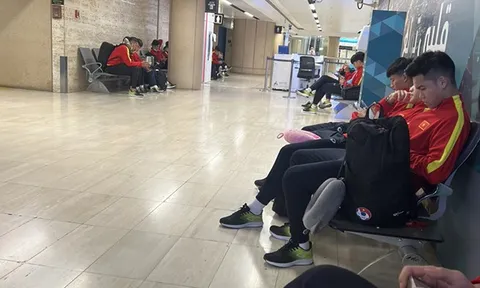 Đội tuyển nam U20 Việt Nam đã đến Saudi Arabia an toàn