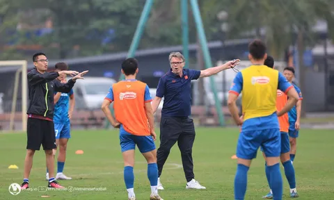 Huấn luyện viên Troussier chỉ ra nhiều hạn chế của đội tuyển U23 Việt Nam