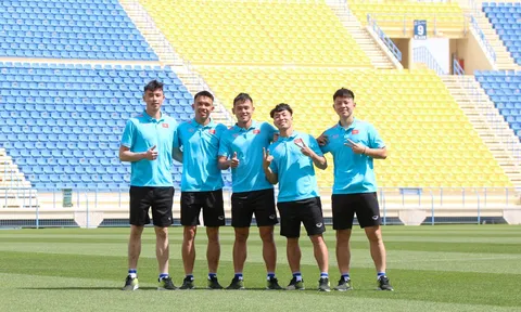 Đội tuyển U23 Việt Nam thăm quan sân vận động Al-Gharafa trước trận ra quân tại giải quốc tế U23 Cup