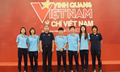 Tuyển nữ Việt Nam được vinh danh tại chương trình Vinh quang Việt Nam năm 2023