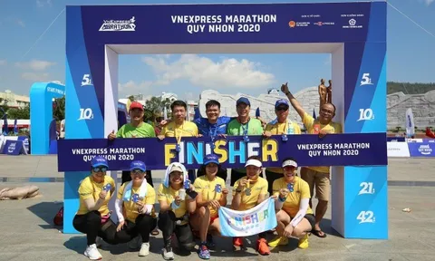 VnExpress Marathon Sparkling Quy Nhơn cán mốc 10.000 runner