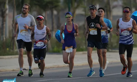 Ban Tổ chức VM Nha Trang đóng đăng ký cự ly 10km