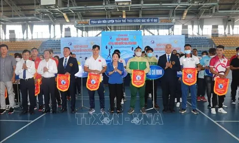 166 vận động viên tham gia giải vô địch Cử tạ trẻ quốc gia 2022