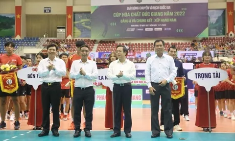 Khởi tranh giải Bóng chuyền vô địch quốc gia Cúp Hóa chất Đức Giang 2022