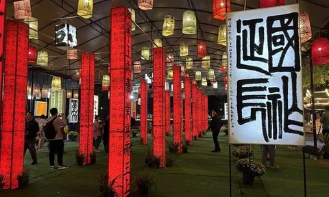 Khai mạc Hội Chữ Xuân Giáp Thìn 2024 tại Văn Miếu - Quốc Tử Giám
