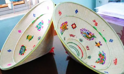Công nhận Nghề chằm nón ngựa Phú Gia là Di sản văn hóa phi vật thể quốc gia