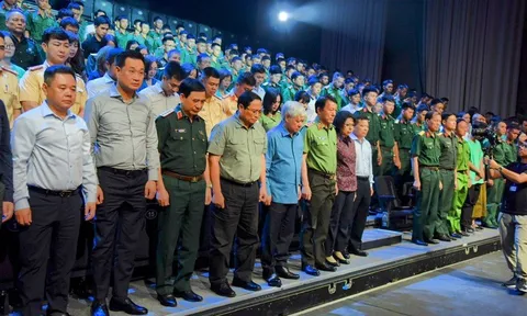 Thủ tướng chia sẻ về “6 điểm tựa Việt Nam” giúp vượt qua mọi khó khăn, gian nan, thử thách
