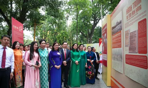 Khai mạc Triển lãm Quốc gia "Chủ tịch Hồ Chí Minh - Tinh hoa dân tộc, tầm vóc thời đại"