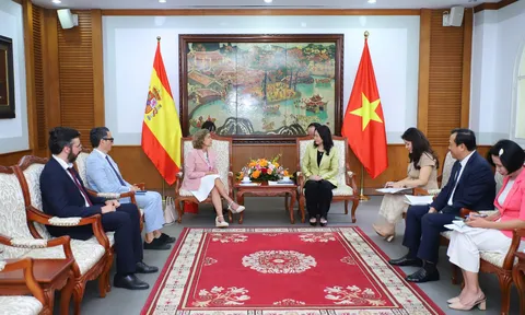 Thúc đẩy quan hệ hợp tác văn hóa, thể thao và du lịch giữa Việt Nam và Tây Ban Nha