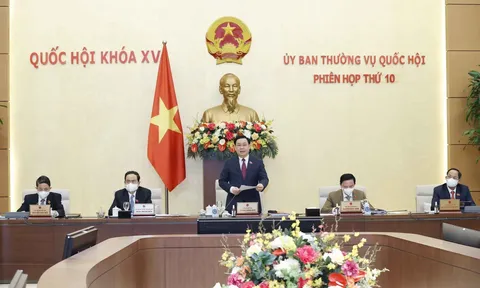 Khai mạc Phiên họp thứ 10 của Ủy ban Thường vụ Quốc hội