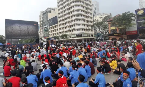 SEA Games 31: Người hâm mộ có thể cổ vũ bóng đá tại phố đi bộ Nguyễn Huệ