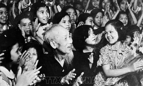 Phát động Cuộc thi giới thiệu sách 'Bác Hồ - niềm tin yêu qua từng trang sách'