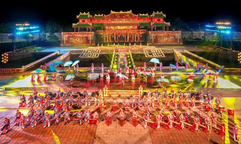 Chương trình nghệ thuật đặc sắc khai màn Tuần lễ Festival Huế 2022