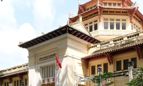 Bảo tàng Lịch sử TP. Hồ Chí Minh giới thiệu bộ sưu tập cổ ngọc với công chúng
