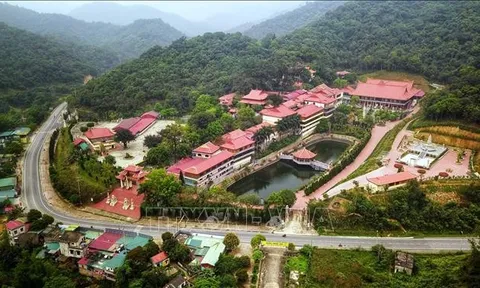 Xem xét điều chỉnh tên gọi hồ sơ đề nghị công nhận quần thể Yên Tử là di sản thế giới